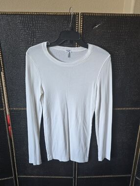Splendid White Long-Sleeve Crewneck Top